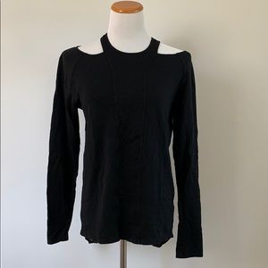 DYI cold shoulder tunic size M